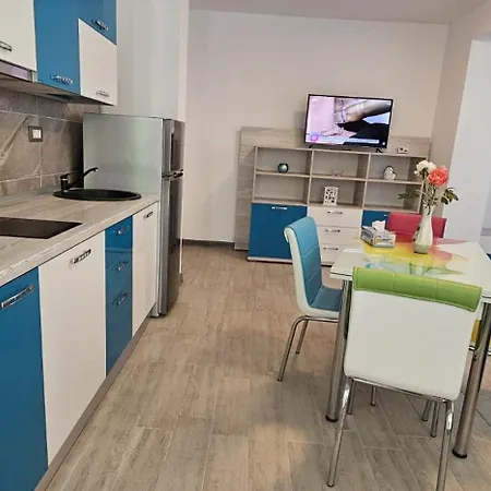 Fabulous Beach & Pool Premium Family Suit In Prima Linie La Mare - Private Parking ナボダリ