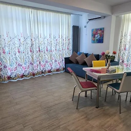 Fabulous Beach & Pool Premium Family Suit In Prima Linie La Mare - Private Parking *